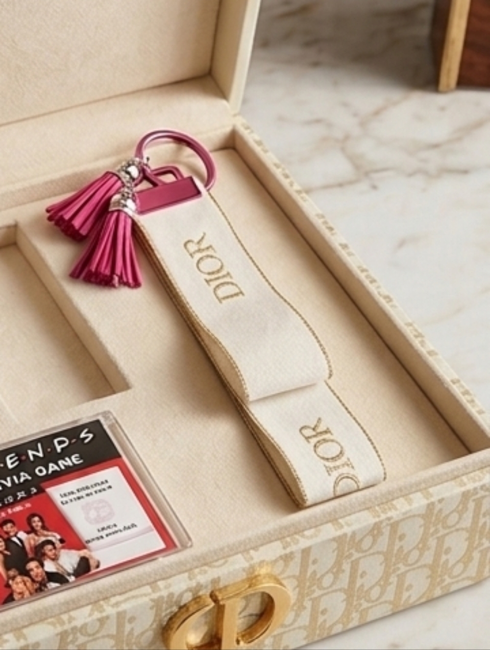 Handmade Dior Ribbon Keychain - Picture 3 of 6